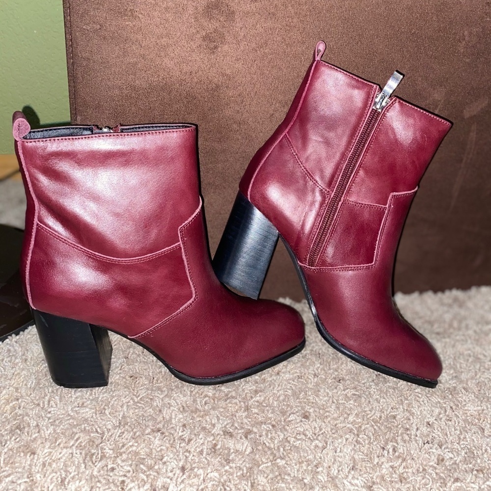 NIB-Sbicca Wine Leather Bootie - Picture 3 of 8